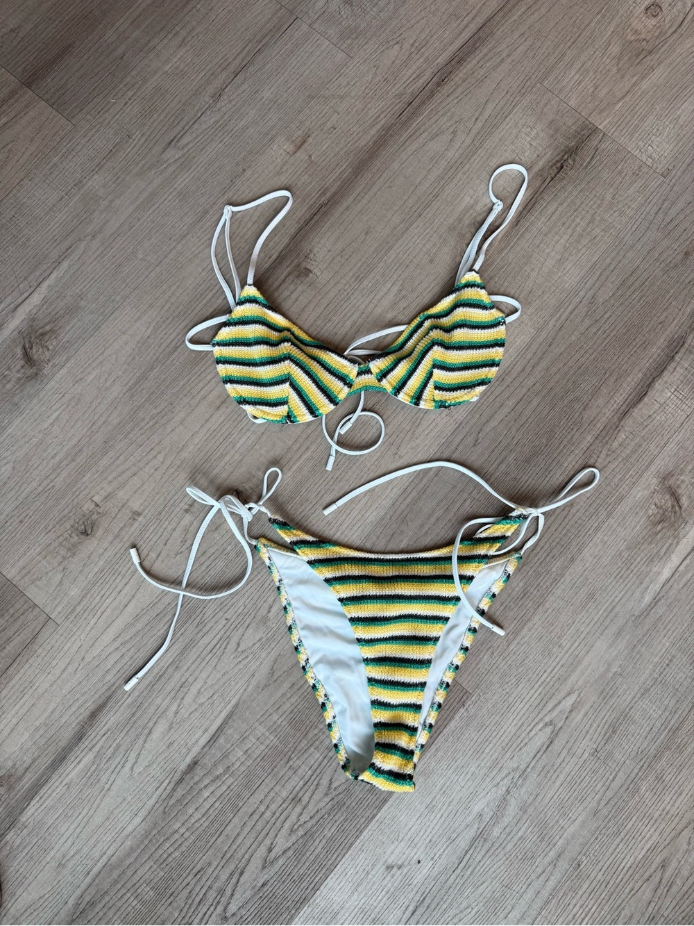 triangl bikini